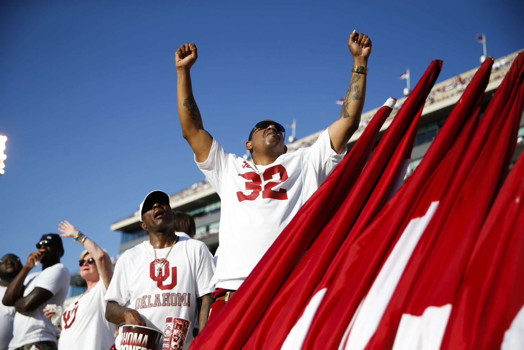 Oklahoma Sooners vs Houston Cougars